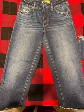 Straight Leg Women's Jeans in Medium Wash Blue